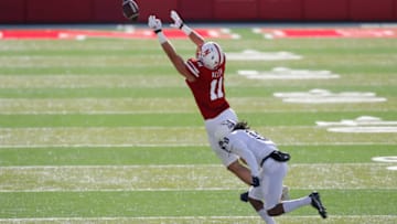 Nov 14, 2020; Lincoln, Nebraska, USA; Nebraska Cornhuskers tight end Austin Allen (11) cannot hold onto this pass against the Penn State Nittany Lions in the first half at Memorial Stadium. Mandatory Credit: Bruce Thorson-USA TODAY Sports