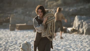 Outlander -- Courtesy of STARZ -- Acquired via STARZ Media Center
