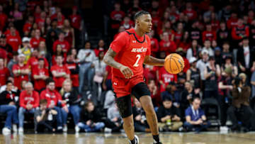 Cincinnati Bearcats guard Landers Nolley II against SMU Mustangs at Fifth Third Arena. USA Today.