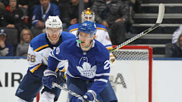 TORONTO,ON - JANUARY 16: James van Riemsdyk #25 of the Toronto Maple Leafs skates with the puck against the St.Louis Blues during an NHL game at the Air Canada Centre on January 16, 2018 in Toronto, Ontario, Canada. The Blues defeated the Maple Leafs 2-1 in overtime. (Photo by Claus Andersen/Getty Images)