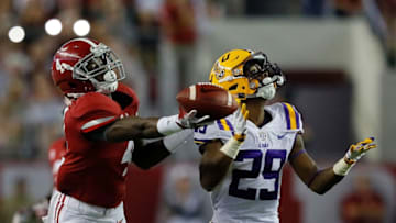 TUSCALOOSA, AL - NOVEMBER 04: Jerry Jeudy #4 of the Alabama Crimson Tide fails to pull in this reception against Andraez Williams #29 of the LSU Tigers at Bryant-Denny Stadium on November 4, 2017 in Tuscaloosa, Alabama. (Photo by Kevin C. Cox/Getty Images)