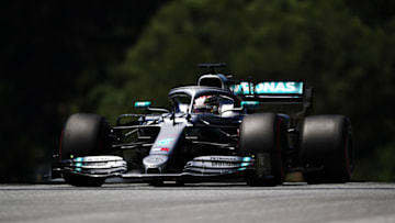 SPIELBERG, AUSTRIA - JUNE 29: Lewis Hamilton of Great Britain driving the (44) Mercedes AMG Petronas F1 Team Mercedes W10 on track during final practice for the F1 Grand Prix of Austria at Red Bull Ring on June 29, 2019 in Spielberg, Austria. (Photo by Bryn Lennon/Getty Images)