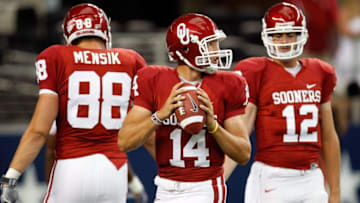 ARLINGTON, TX - SEPTEMBER 05: Quarterback Sam Bradford #14 of the Oklahoma Sooners warms up before a game against the Brigham Young Cougars at Cowboys Stadium on September 5, 2009 in Arlington, Texas. (Photo by Ronald Martinez/Getty Images)