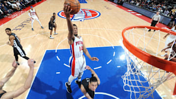 AUBURN HILLS, MI - MARCH 30: Ish Smith