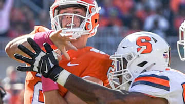 South Carolina football landed a big transfer portal commitment from defensive end Jatius Geer from Syracuse. Mandatory Credit: Syndication: The Greenville News