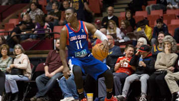 CANTON, OH - NOVEMBER 25: Shannon Scott #11 of the Long Island Nets handles the ball against the Canton Charge on November 25, 2017 at the Canton Memorial Civic Center in Canton, Ohio. NOTE TO USER: User expressly acknowledges and agrees that, by downloading and/or using this Photograph, user is consenting to the terms and conditions of the Getty Images License Agreement. Mandatory Copyright Notice: Copyright 2017 NBAE (Photo by Allison Farrand/NBAE via Getty Images)