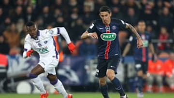 PARIS, FRANCE - JANUARY 19: Angel Di Maria of PSG in action during the French Cup match between Paris Saint-Germain (PSG) and Toulouse FC (TFC) at Parc des Princes stadium on January 19, 2016 in Paris, France. (Photo by Jean Catuffe/Getty Images)