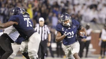 STATESBORO, GA - OCTOBER 25: Wesley Fields #21 of the Georgia Southern Eagles runs for a touchdown in the fourth quarter of their game against the Appalachian State Mountaineers on October 25, 2018 in Statesboro, Georgia. (Photo by Chris Thelen/Getty Images)