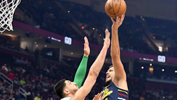 Cleveland Cavaliers big Ante Zizic shoots. (Photo by Jason Miller/Getty Images)