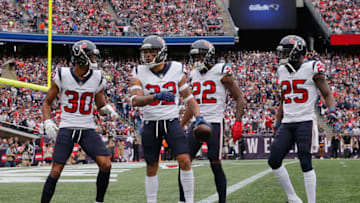 FOXBOROUGH, MA - SEPTEMBER 09: Tyrann Mathieu #32 of the Houston Texans (Photo by Jim Rogash/Getty Images)