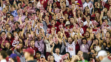BATON ROUGE, LA - NOVEMBER 05: Alabama Crimson Tide fans cheer from the stands during the Alabama Crimson Tide at LSU Tigers game on November 5, 2016, at Tiger Stadium in Baton Rouge, LA. (Photo by John Korduner/Icon Sportswire via Getty Images)