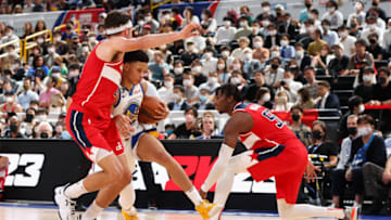 SAITAMA, JAPAN - SEPTEMBER 30: Ryan Rollins #2 of the Golden State Warriors drives to the basket during the Golden State Warriors v Washington Wizards - NBA Japan Games at the Saitama Super Arena on September 30, 2022 in Saitama, Japan. NOTE TO USER: User expressly acknowledges and agrees that, by downloading and or using this photograph, User is consenting to the terms and conditions of the Getty Images License Agreement. (Photo by Takashi Aoyama/Getty Images)