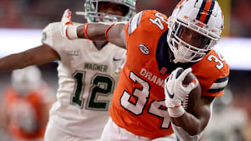 Syracuse football (Photo by Bryan M. Bennett/Getty Images)
