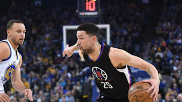OAKLAND, CA - FEBRUARY 23: Austin Rivers