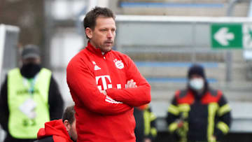 Che wird in der zweiten Mannschaft von Trainer Holger Seitz trainieren
