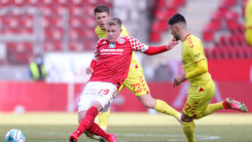  Jonathan Burkardt bleibt beim FSV