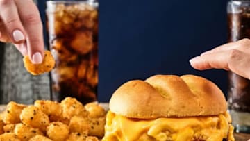 Smashburger S'Mac & Cheese Burger, photo provided by Smashburger