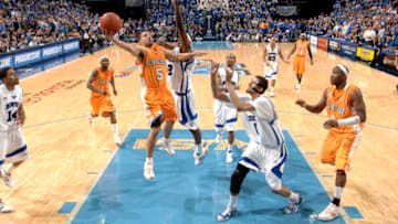 MEMPHIS, TN - FEBRUARY 23: Chris Lofton