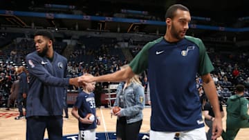 MINNEAPOLIS, MN - OCTOBER 31: Karl-Anthony Towns #32 of the Minnesota Timberwolves and Rudy Gobert #27 of the Utah Jazzz shake hands prior to the game between the Utah Jazz and the Minnesota Timberwolves on October 31, 2018 at Target Center in Minneapolis, Minnesota. NOTE TO USER: User expressly acknowledges and agrees that, by downloading and or using this Photograph, user is consenting to the terms and conditions of the Getty Images License Agreement. Mandatory Copyright Notice: Copyright 2018 NBAE (Photo by David Sherman/NBAE via Getty Images)