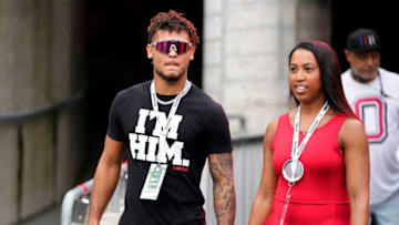 Sep 3, 2022; Columbus, Ohio, USA; Ohio State Buckeye recruit WR Brandon Inniss (2023) before the NCAA football game between Ohio State Buckeyes and Notre Dame Fighting Irish at Ohio Stadium.Osufb Recruits Kwr18