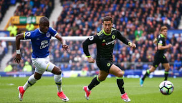 LIVERPOOL, ENGLAND - APRIL 30: Eden Hazard of Chelsea and Idrissa Gueye of Everton during the Premier League match between Everton and Chelsea at Goodison Park on April 30, 2017 in Liverpool, England. (Photo by Robbie Jay Barratt - AMA/Getty Images)