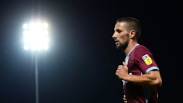 BURTON-UPON-TRENT, ENGLAND - AUGUST 28: Conor Hourihane of Aston Villa looks on during the Carabao Cup Second Round match between Burton Albion and Aston Villa at Pirelli Stadium on August 28, 2018 in Burton-upon-Trent, England. (Photo by Nathan Stirk/Getty Images)