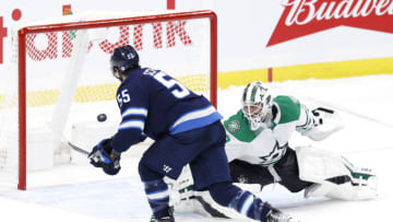 Winnipeg Jets, Mark Scheifele (55). Mandatory Credit: James Carey Lauder-USA TODAY Sports