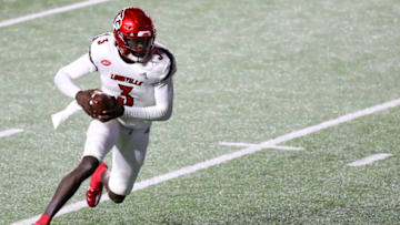 Malik Cunningham #3 of the Louisville Cardinals Photo by Maddie Meyer/Getty Images)
