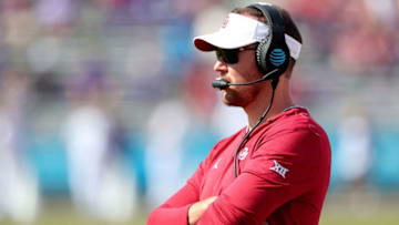 FORT WORTH, TX - OCTOBER 20: Head coach Lincoln Riley of the Oklahoma Sooners leads his team against the TCU Horned Frogs in the fourth quarter at Amon G. Carter Stadium on October 20, 2018 in Fort Worth, Texas. (Photo by Tom Pennington/Getty Images)