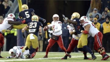 22 November, 2014: Louisville Cardinals quarterback Reggie Bonnafon (7) in action during a game between the Louisville Cardinals and the Notre Dame Fighting Irish at Notre Dame Stadium in South Bend, IN. (Photo by Robin Alam/Icon Sportswire/Corbis via Getty Images)