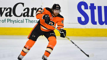 Apr 9, 2016; Philadelphia, PA, USA; Philadelphia Flyers left wing Jakub Voracek (93) looks to pass during the third period against the Pittsburgh Penguins at Wells Fargo Center. The Flyers won 3-1. Mandatory Credit: Derik Hamilton-USA TODAY Sports