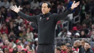 Miami Heat head coach Erik Spoelstra gestures to his team during the second half( David Banks-USA TODAY Sports)