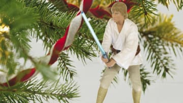 Star Wars: A New Hope Collection Luke Skywalker Ornament With Light and Sound. Photo: Hallmark.