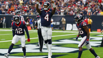 HOUSTON, TX - OCTOBER 01: Deshaun Watson