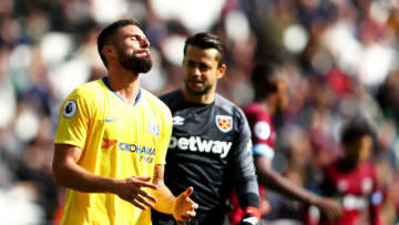 LONDON, ENGLAND - SEPTEMBER 23: Olivier Giroud of Chelsea reacts after a missed chance on goal during the Premier League match between West Ham United and Chelsea FC at London Stadium on September 23, 2018 in London, United Kingdom. (Photo by Dean Mouhtaropoulos/Getty Images)