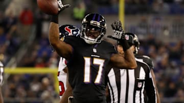 BALTIMORE, MD - NOVEMBER 27: Wide Receiver Mike Wallace #17 of the Baltimore Ravens celebrates after a catch in the fourth quarter against the Houston Texans at M&T Bank Stadium on November 27, 2017 in Baltimore, Maryland. (Photo by Scott Taetsch/Getty Images)
