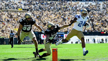 Outbound Colorado football transfer EDGE rusher Chance Main could have contributed in the DL rotation, but wouldn't have started for the Buffs (Photo by Dustin Bradford/Getty Images)