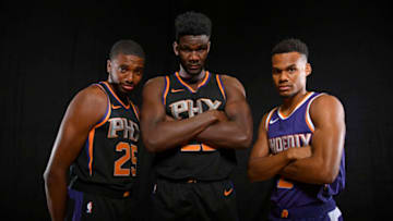 Phoenix Suns, Elie Okobo, Deandre Ayton, Mikal Bridges (Photo by Brian Babineau/NBAE via Getty Images)