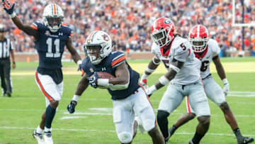 Jake Crain thinks these 3 SEC teams should remain permanent rivals for Auburn football in the case of realignment Mandatory Credit: The Montgomery Advertiser