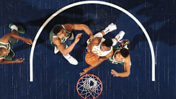 INDIANA, IN - DECEMBER 12: Thaddeus Young #21 of the Indiana Pacers shoots the ball against the Milwaukee Bucks on December 12, 2018 at the Bankers Life Fieldhouse in Indianapolis, Indiana. (Photo by Ron Hoskins/NBAE via Getty Images)