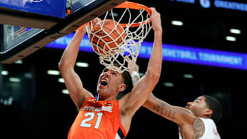 Syracuse basketball (Photo by Sarah Stier/Getty Images)