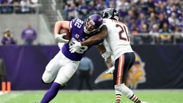 MINNEAPOLIS, MN - JANUARY 1: Kyle Rudolph #82 of the Minnesota Vikings breaks a tackle after catching the ball for a 22 yard touchdown in the second quarter of the game against the Chicago Bears on January 1, 2017 at US Bank Stadium in Minneapolis, Minnesota. (Photo by Hannah Foslien/Getty Images)