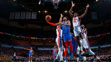 Shai Gilgeous-Alexander #2 of the OKC Thunder shoots the ball against the Detroit Pistons (Photo by Zach Beeker/NBAE via Getty Images)
