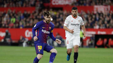 SEVILLA, SPAIN - MARCH 31: Lionel Messi of FC Barcelona during the La Liga Santander match between Sevilla v FC Barcelona at the Estadio Ramon Sanchez Pizjuan on March 31, 2018 in Sevilla Spain (Photo by David S. Bustamante/Soccrates/Getty Images)