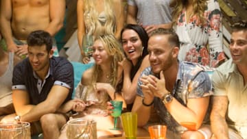 BACHELOR IN PARADISE - "Episode 401a" - Looking for a second chance at love on the fourth season premiere of the highly anticipated "Bachelor in Paradise," beginning MONDAY, AUGUST 14 (8:00-10:01 p.m. EDT) on the ABC Television Network, the cast arrives one by one to their own private paradise in the gorgeous town of Sayulita, located in Vallarta-Nayarit, Mexico. (ABC/Paul Hebert)DEREK PETH, CORINNE OLYMPIOS, ALEXIS WATERS, VINNY VENTIERA, ALEX WOYTKIW