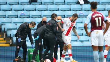 BIRMINGHAM, ENGLAND - NOVEMBER 01: Danny Ings of Southampton is substituted injured during the Premier League match between Aston Villa and Southampton at Villa Park on November 01, 2020 in Birmingham, England. Sporting stadiums around the UK remain under strict restrictions due to the Coronavirus Pandemic as Government social distancing laws prohibit fans inside venues resulting in games being played behind closed doors. (Photo by Alex Livesey - Danehouse/Getty Images)