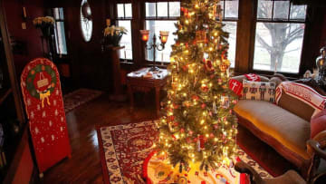 A Christmas Tree TOM E. PUSKAR/TIMES-GAZETTE.COM Brinton House Yuletide Tour003