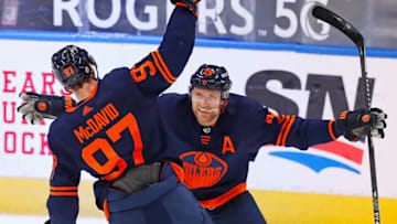 Leon Draisaitl #29, Connor McDavid #97, Edmonton Oilers Mandatory Credit: Perry Nelson-USA TODAY Sports