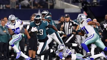 ARLINGTON, TX - NOVEMBER 19: LeGarrette Blount