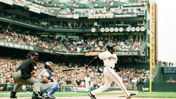 SAN FRANCISCO, CA - OCTOBER 7: Barry Bonds of the San Francisco Giants bats against the Los Angeles Dodgers on October 7, 2001 at AT&T Park in San Francisco, California (Photo by Sporting News via Getty Images via Getty Images)